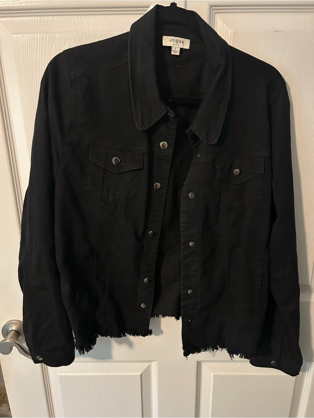 Umgee Black Distressed Lightweight Denim Jacket
